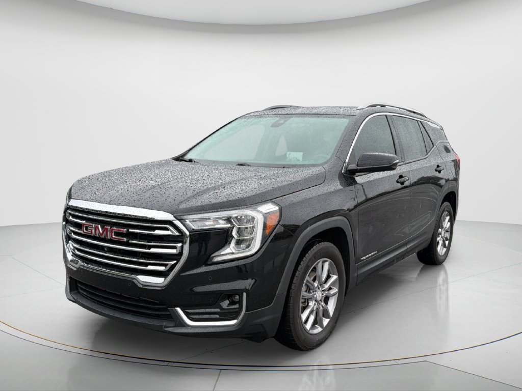 Used 2024 GMC Terrain SLT w/ Tech Package AWD/4WD image 1