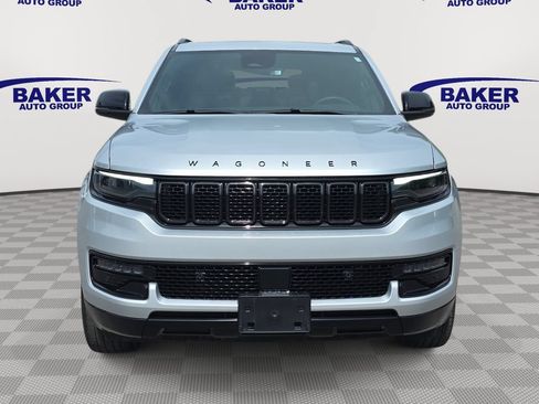 Used 2024 Jeep Wagoneer Series II AWD/4WD image 8