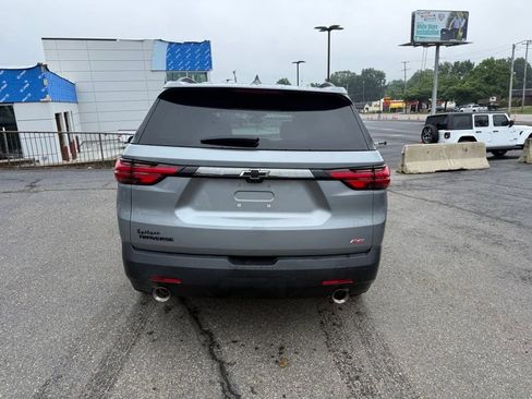 Used 2023 Chevrolet Traverse RS w/ LPO, Floor Liner Package FWD image 7