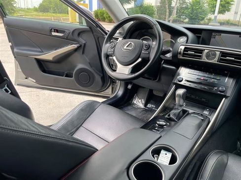 Used 2014 Lexus IS 250 AWD w/ Luxury Package w/Gray Wood image 34