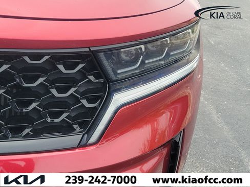 Used 2021 Kia Sorento SX AWD/4WD image 4