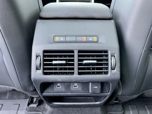 Certified 2024 Land Rover Discovery Sport S image 26