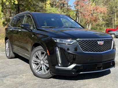 New 2025 Cadillac XT6 Premium Luxury
