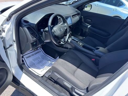 Used 2021 Honda HR-V Sport image 11