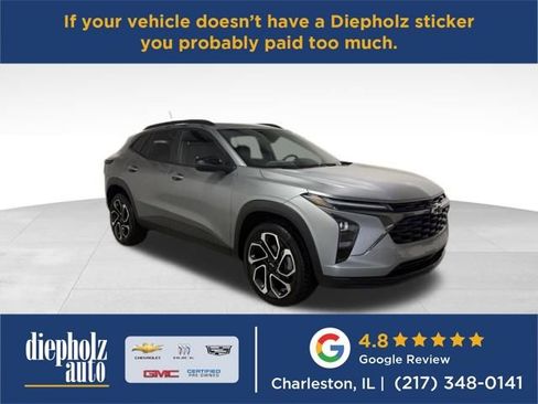 Certified 2024 Chevrolet Trax RS w/ Driver Confidence Package image 1