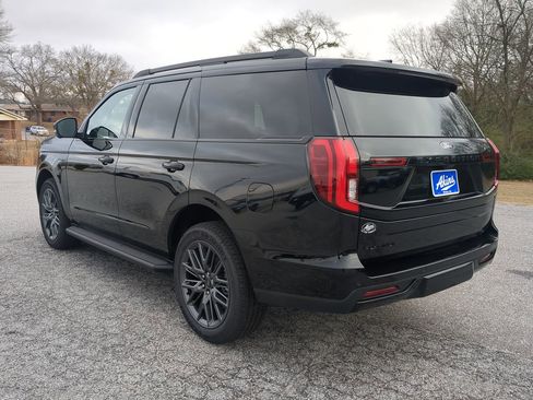 New 2026 Ford Expedition Platinum w/ Stealth Appearance Package AWD/4WD image 5