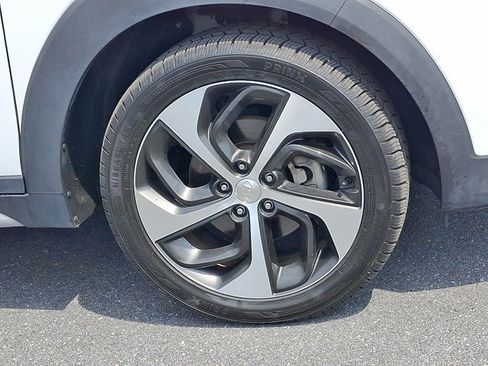 Used 2018 Hyundai Tucson Value AWD/4WD image 8
