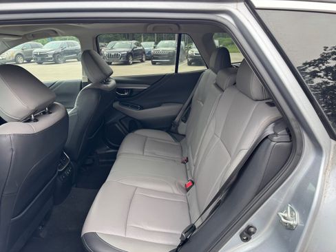 Used 2021 Subaru Outback Limited XT AWD/4WD image 13