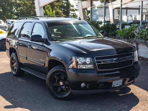 Used 2010 Chevrolet Tahoe LT AWD/4WD image 2