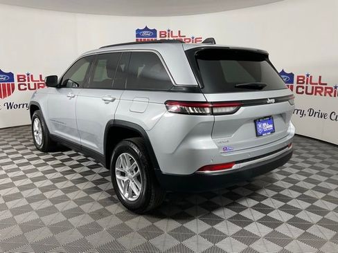 Used 2024 Jeep Grand Cherokee Laredo X w/ Luxury Tech Group I image 5