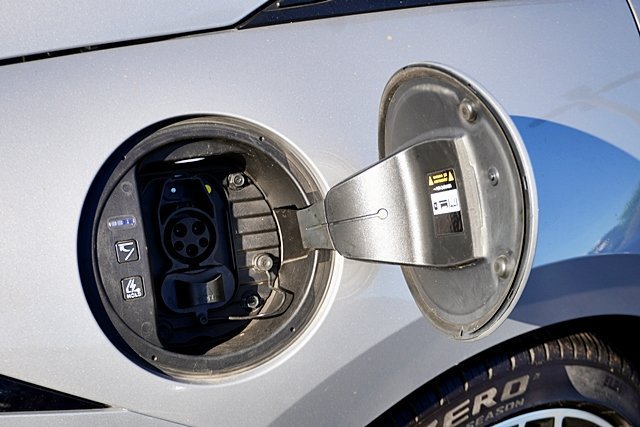 Certified 2025 Hyundai Ioniq 6 Limited RWD image 13