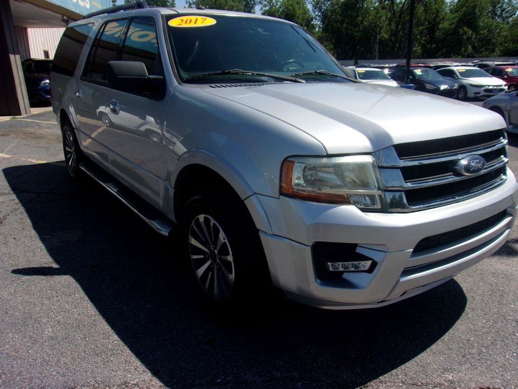 Used 2017 Ford Expedition EL XLT RWD image 4