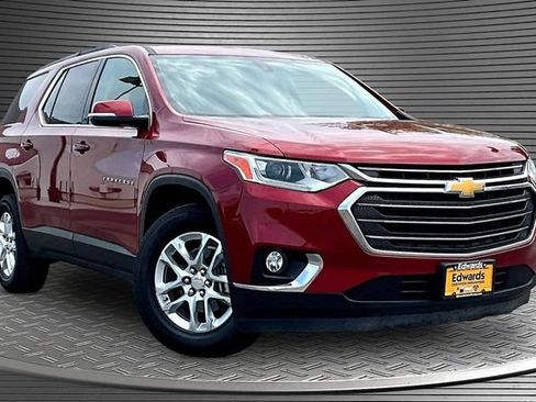 Used 2019 Chevrolet Traverse LT FWD image 3