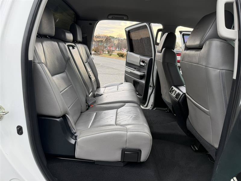 Used 2017 Toyota Tundra Limited w/ Limited Premium Package AWD/4WD image 17