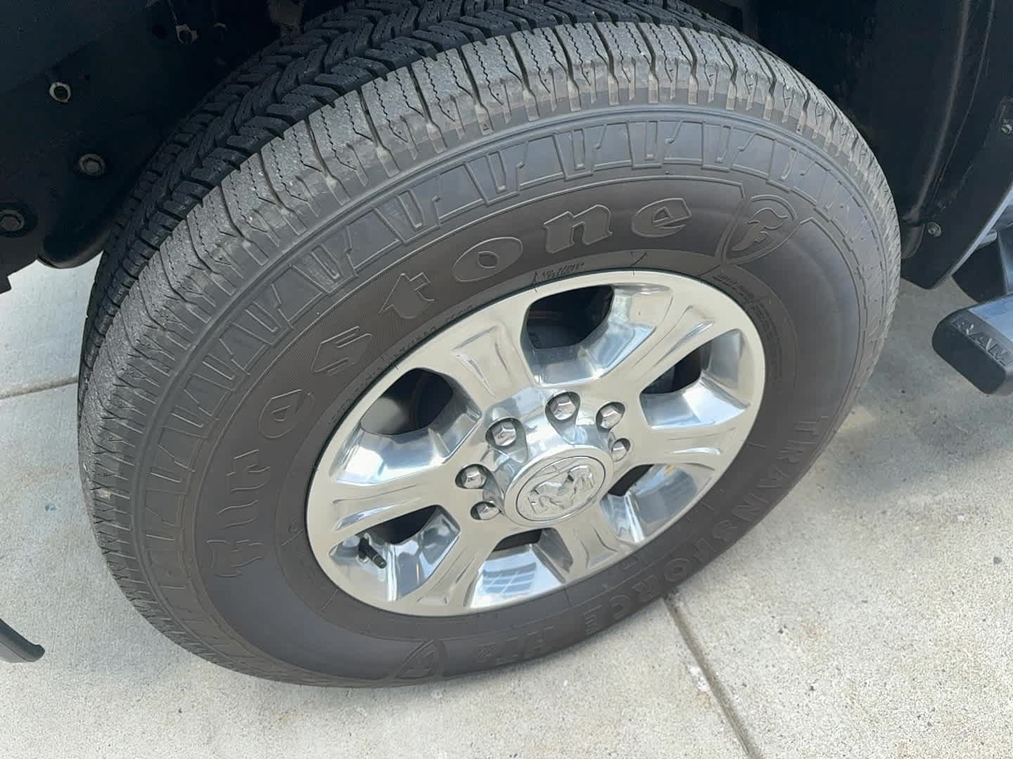 Used 2025 RAM 2500 Big Horn AWD/4WD image 3