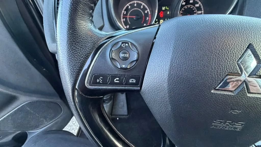 Used 2022 Mitsubishi Outlander Sport SE FWD image 21