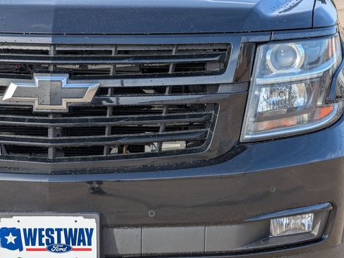 Used 2019 Chevrolet Tahoe Premier AWD/4WD image 6