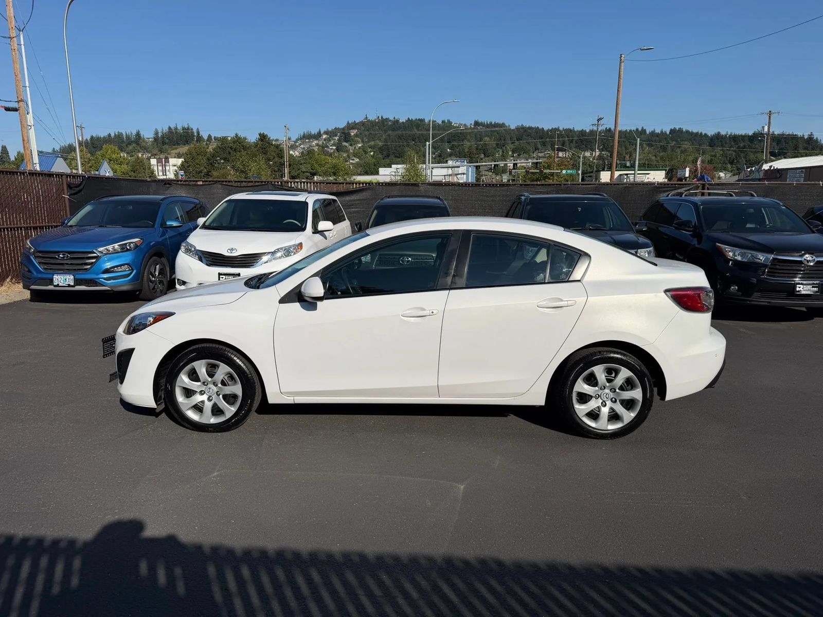 Used 2010 MAZDA MAZDA3 i Sport FWD image 7