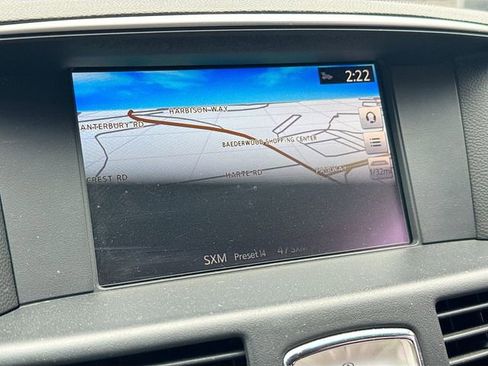 Used 2018 INFINITI Q70 L 3.7 image 15