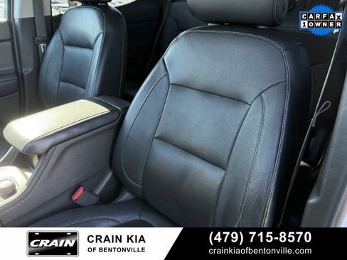 Used 2018 GMC Acadia SLT image 22