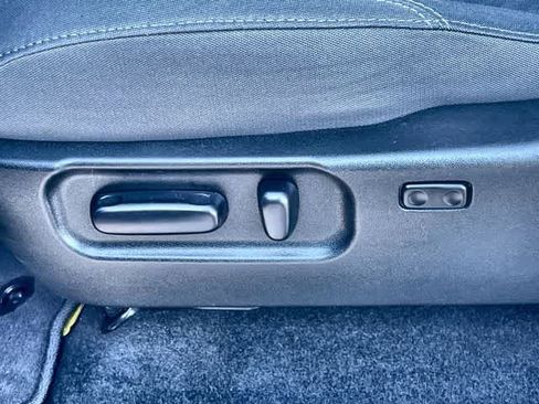 Used 2023 Toyota Tacoma SR5 image 31