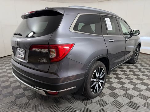 Used 2019 Honda Pilot Elite image 9