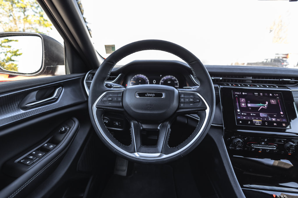 New 2026 Jeep Grand Cherokee Laredo X AWD/4WD image 22