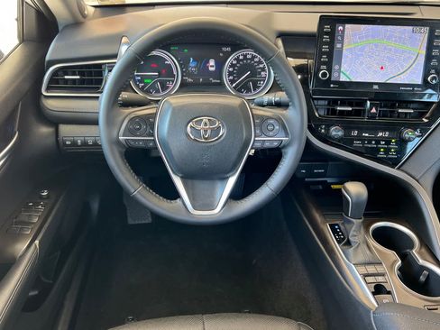 Used 2023 Toyota Camry XLE w/ Navigation Package FWD image 15