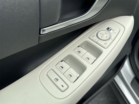 New 2025 Hyundai Sonata SE image 19