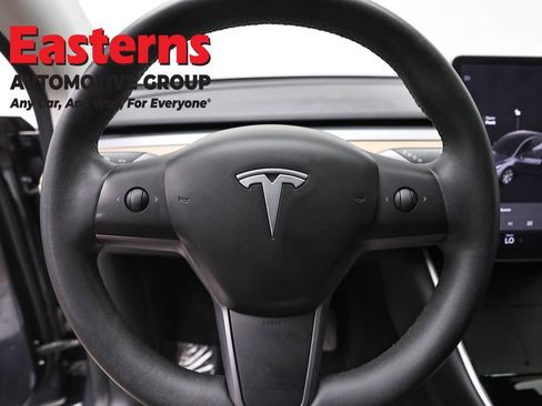 Used 2020 Tesla Model Y Long Range AWD/4WD image 10