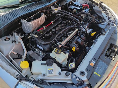Used 2009 Ford Focus SES FWD image 28