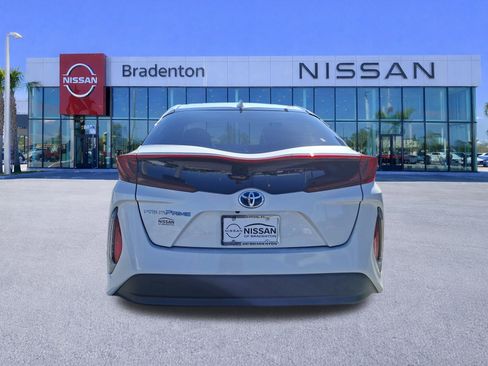 Used 2017 Toyota Prius Prime Plus FWD image 6