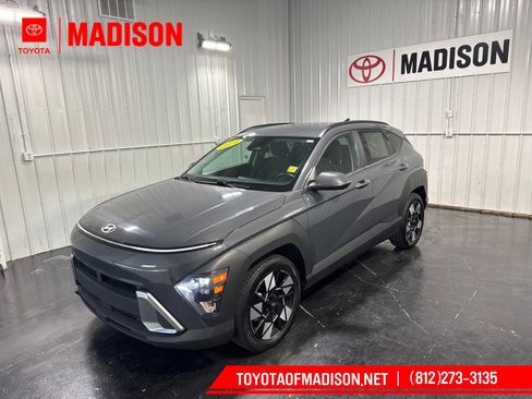 Used 2024 Hyundai Kona SEL FWD image 1