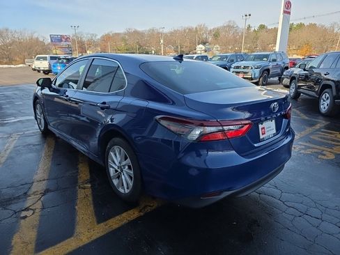 Used 2023 Toyota Camry LE image 7
