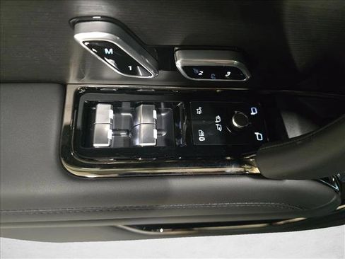 New 2026 Land Rover Range Rover Sport Dynamic SE image 29