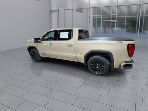 Used 2022 GMC Sierra 1500 Elevation w/ Preferred Package image 6