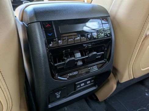 New 2026 Jeep Grand Cherokee L Summit w/ Obsidian Package AWD/4WD image 16