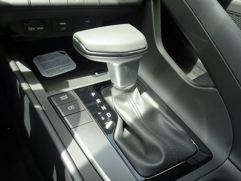 New 2026 Hyundai Elantra Sport FWD image 16