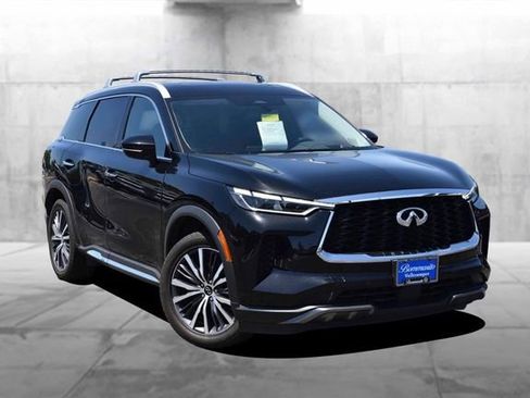 Used 2023 INFINITI QX60 Sensory w/ Vision Package AWD/4WD image 2