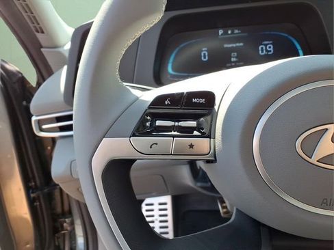 New 2026 Hyundai Elantra SEL Sport FWD image 19