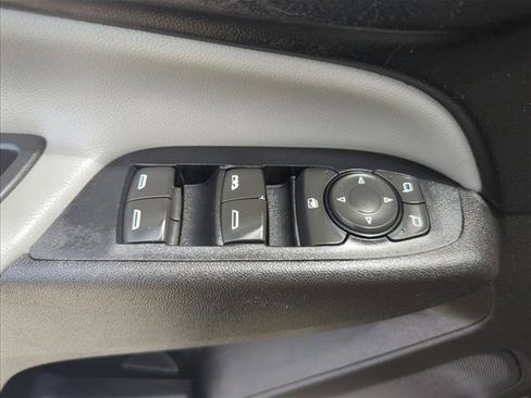 Used 2018 Chevrolet Equinox LS w/ LPO, Cargo Package FWD image 28