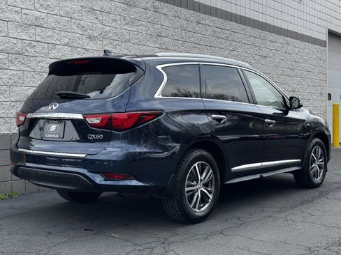 Used 2017 INFINITI QX60 AWD w/ Premium Plus Package image 3