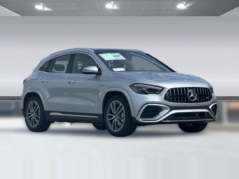 New 2026 Mercedes-Benz GLA 35 AMG 4MATIC image 7