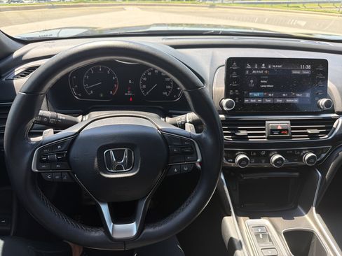 Used 2022 Honda Accord Sport image 32