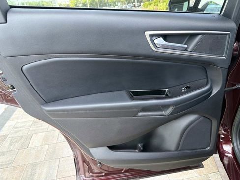 Used 2017 Ford Edge SEL w/ Equipment Group 201A image 15