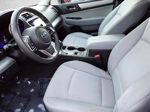 Used 2019 Subaru Outback 2.5i Premium w/ Popular Package #2 image 12