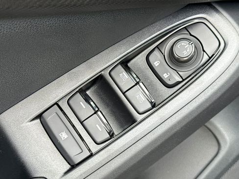 New 2026 Subaru Crosstrek 2.0i Premium AWD/4WD image 11