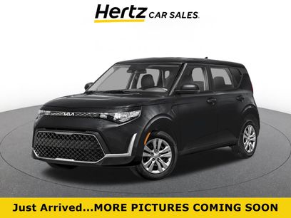 Used 2025 Kia Soul LX w/ LX Technology Package
