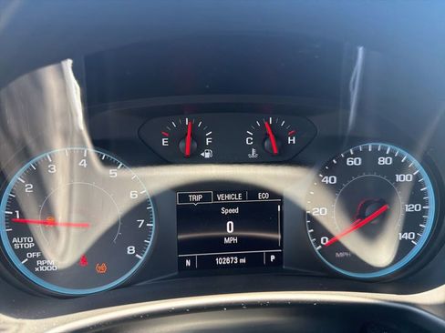 Used 2018 Chevrolet Equinox LT AWD/4WD image 30