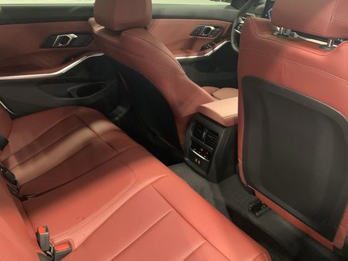 Used 2025 BMW 330i Sedan w/ Convenience Package image 25